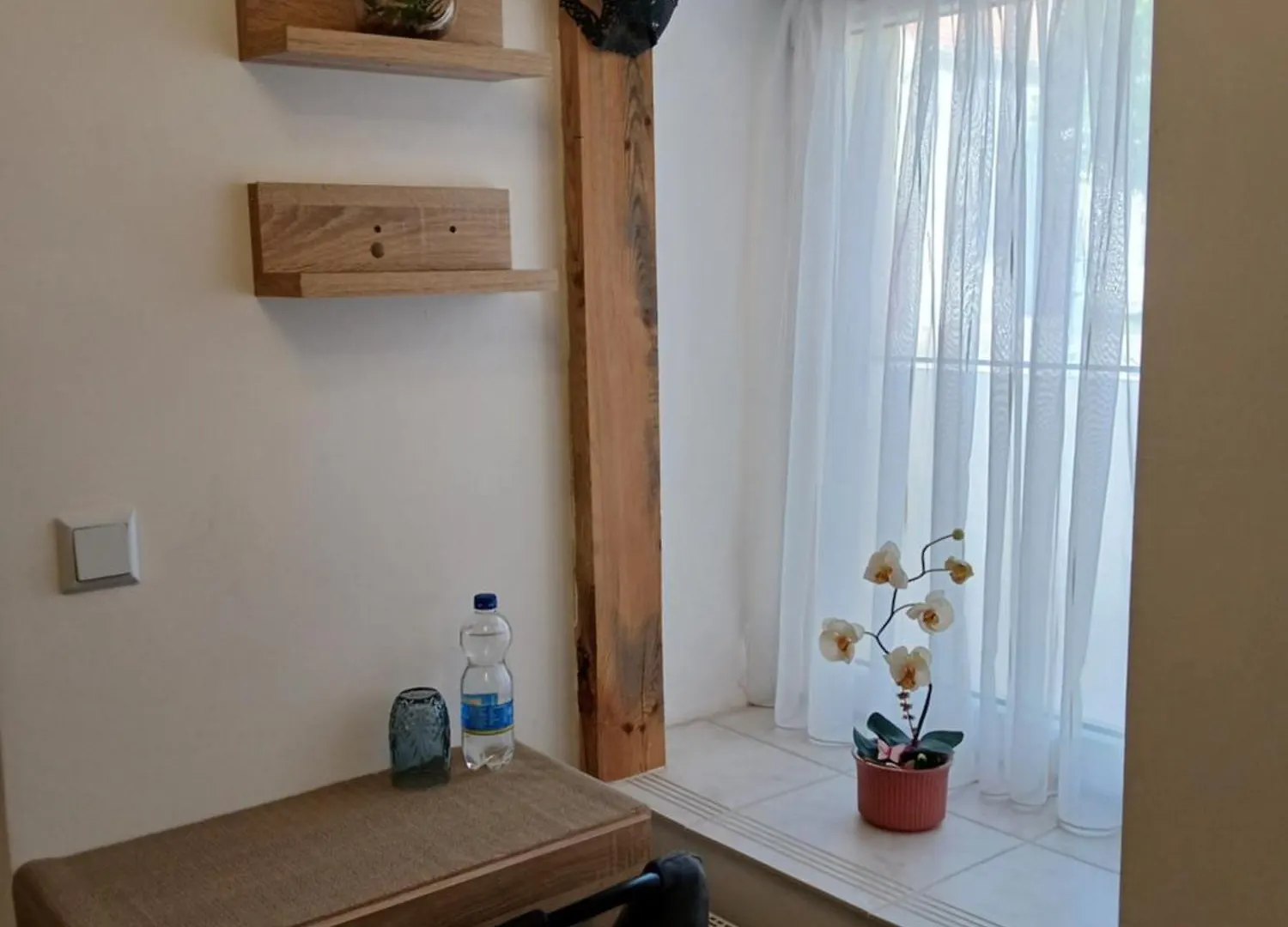 Heller Sitzplatz in der Pension Ambiente